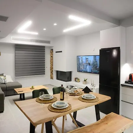 Villa Damona 2br Luxury With Garden - κοντά στο κέντρο