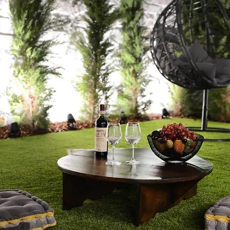 Damona 2br Luxury With Garden - κοντά στο κέντρο *