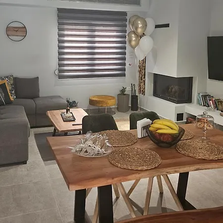 Damona 2br Luxury With Garden - κοντά στο κέντρο Villa